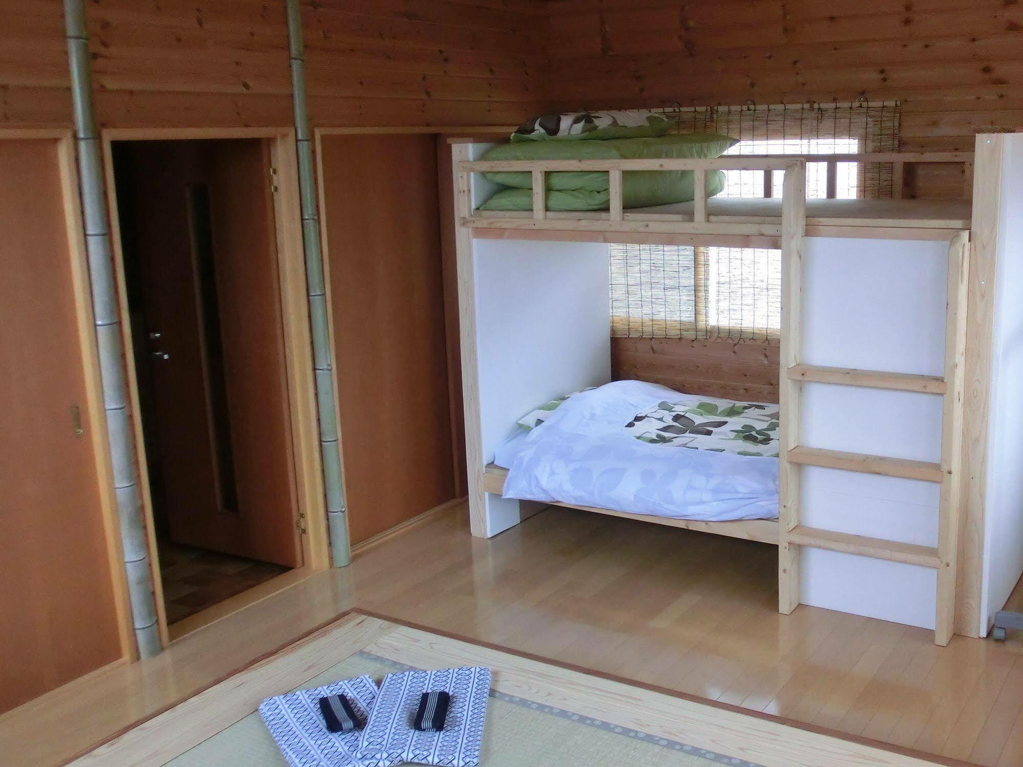 Takayama Ninja House Hotell Exteriör bild